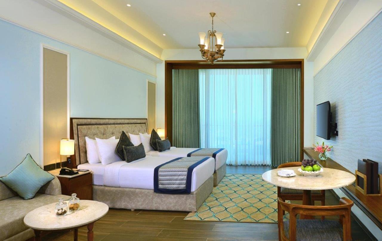 Gift City Club, A Member Of Radisson Individuals Gandhinagar Zewnętrze zdjęcie